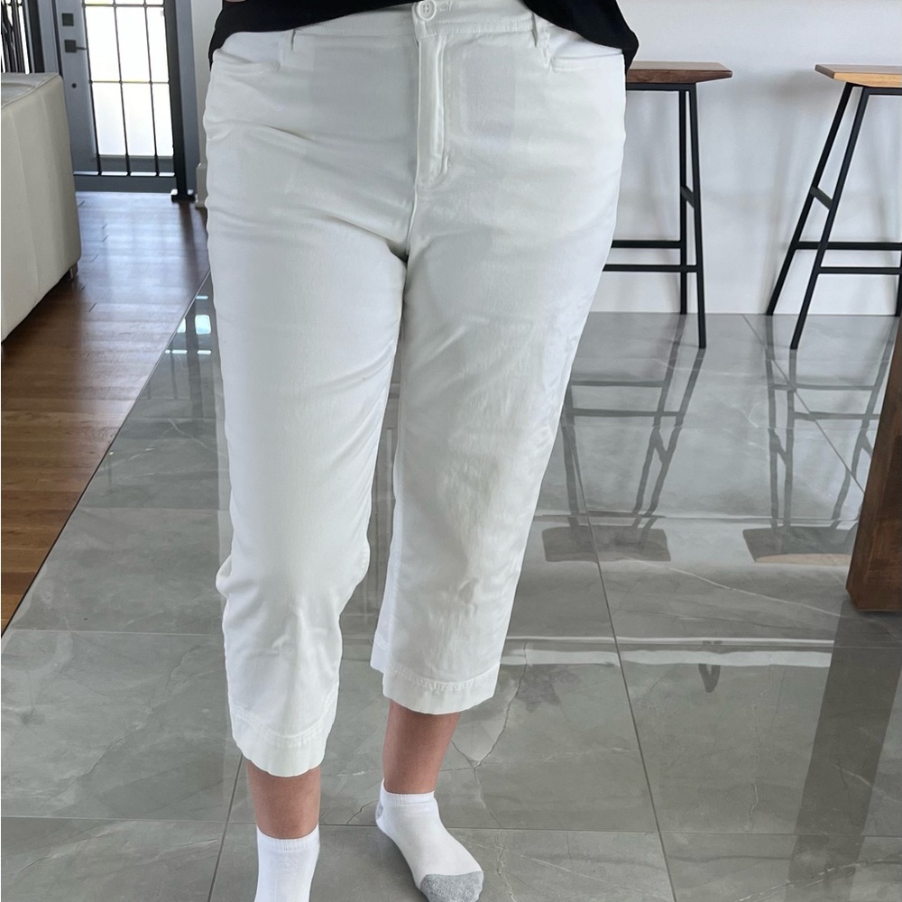 Jones New York White Ankle Cropped Jeans